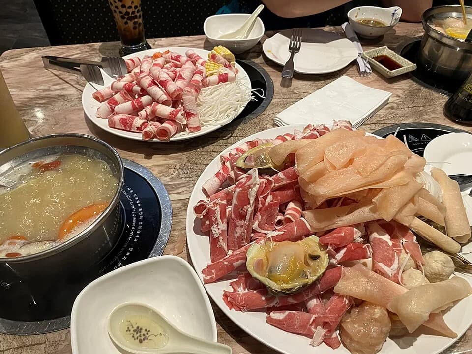 Sichuan hotpot with chilli broth